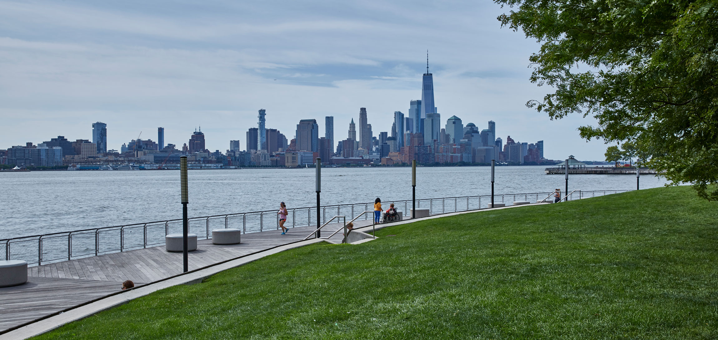 Hoboken South Waterfront - Apartments in Hoboken, NJ